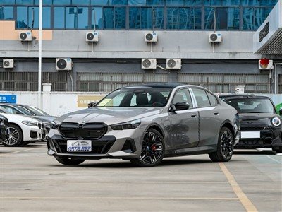 Karozza Elettrika BMW I5